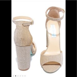 Betsey Johnson Carly Gold Glitter Heels Size 6